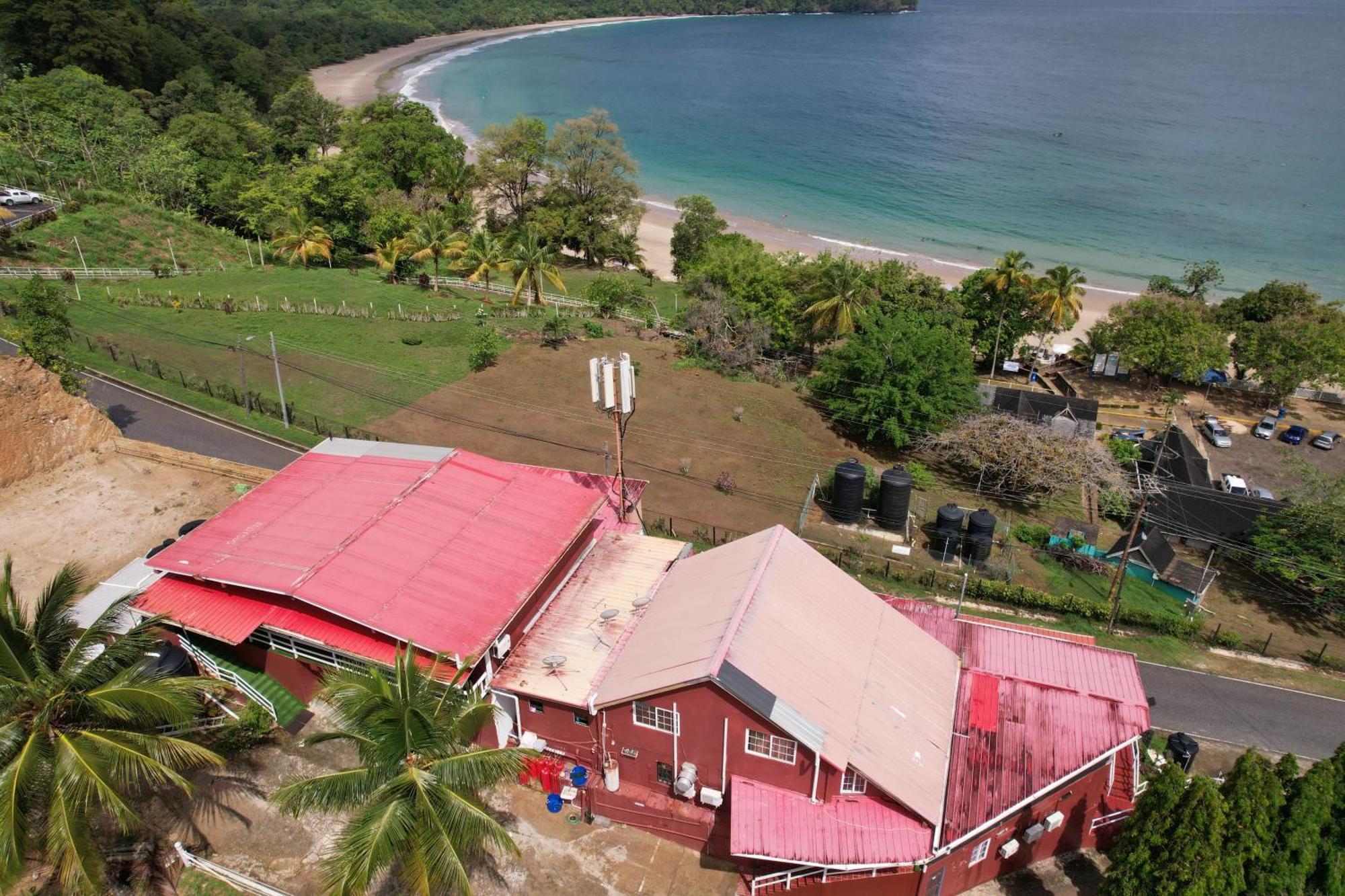Las Cuevas Beach Lodge Eksteriør bilde